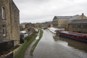 Silsden canal bridge, looking west